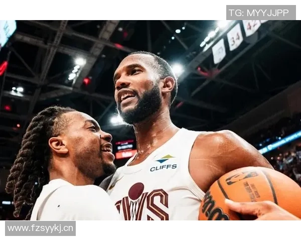 阿特金森强调后卫需多传球给内线莫布里出手次数仅为9次