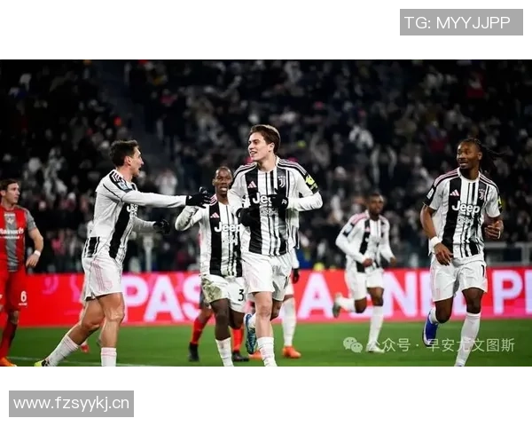 伊尔迪兹主动让点球给戴维展现体育精神与团队合作精神