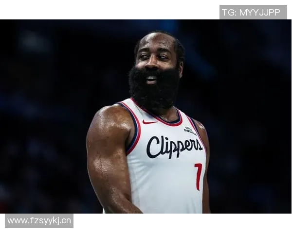 哈登主场揭幕战狂砍三十分七篮板七助攻感受无与伦比的激情与荣耀